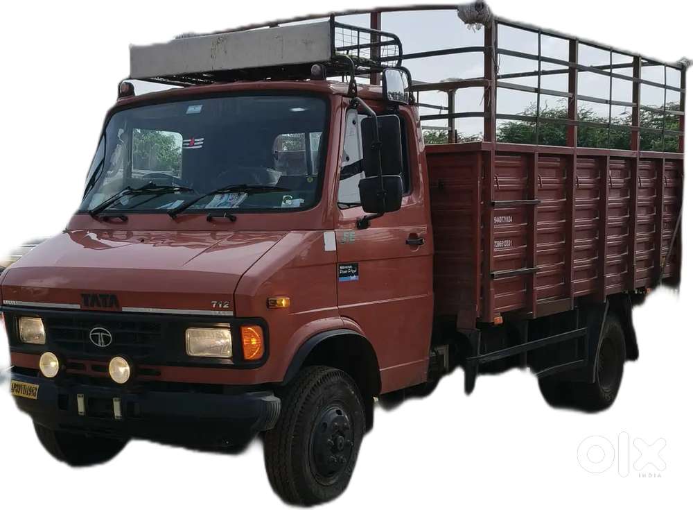 TATA 712  six tyres vehicle for sale