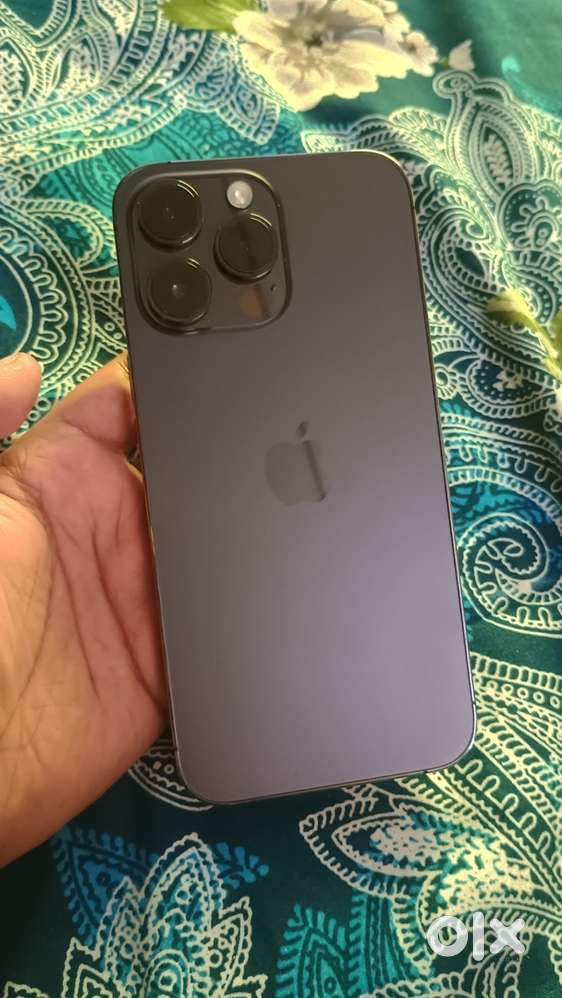 I PHONE 14 pro max 256 new condition