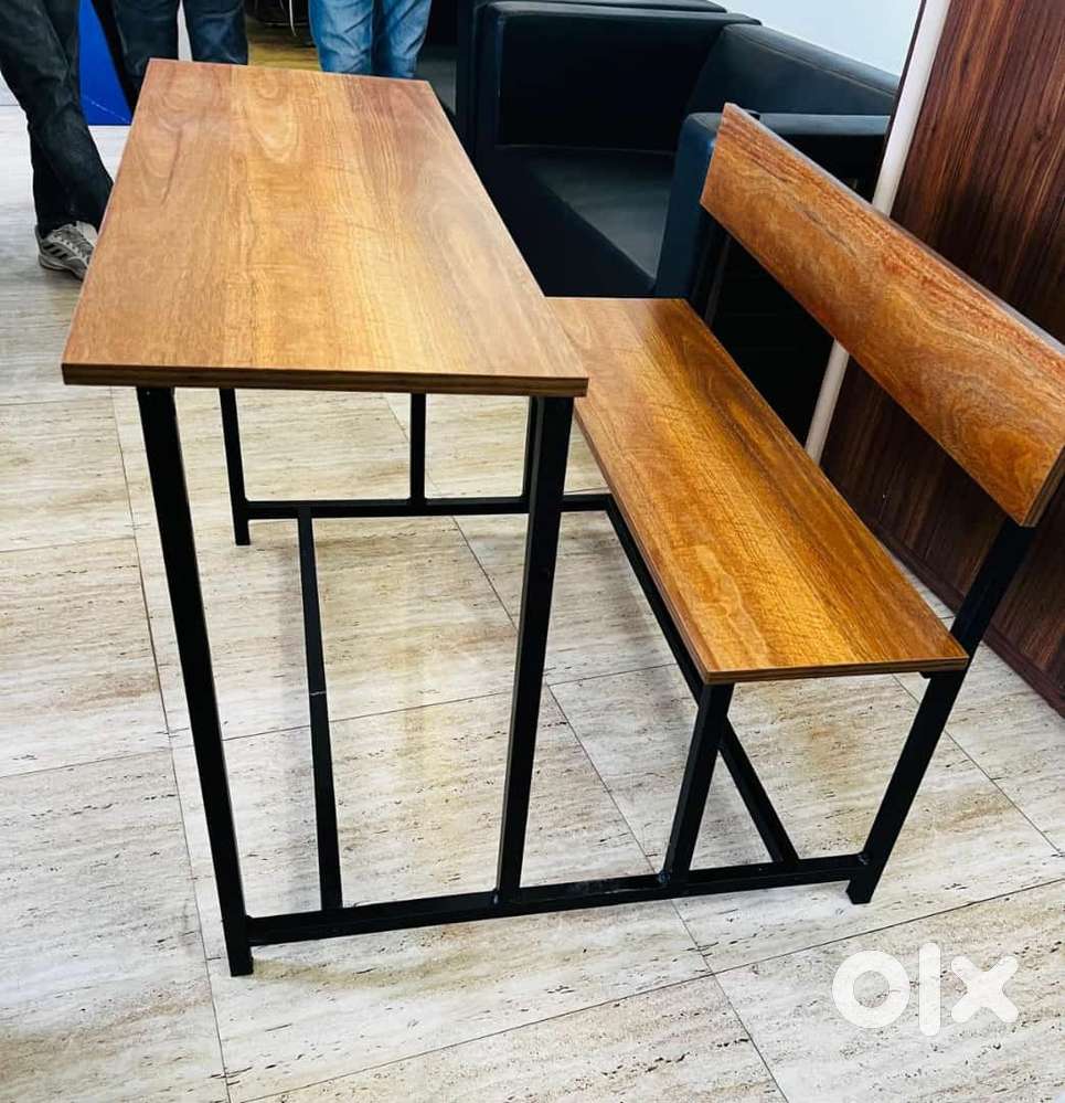 Carpenter chahiye shop par kaam ke liye