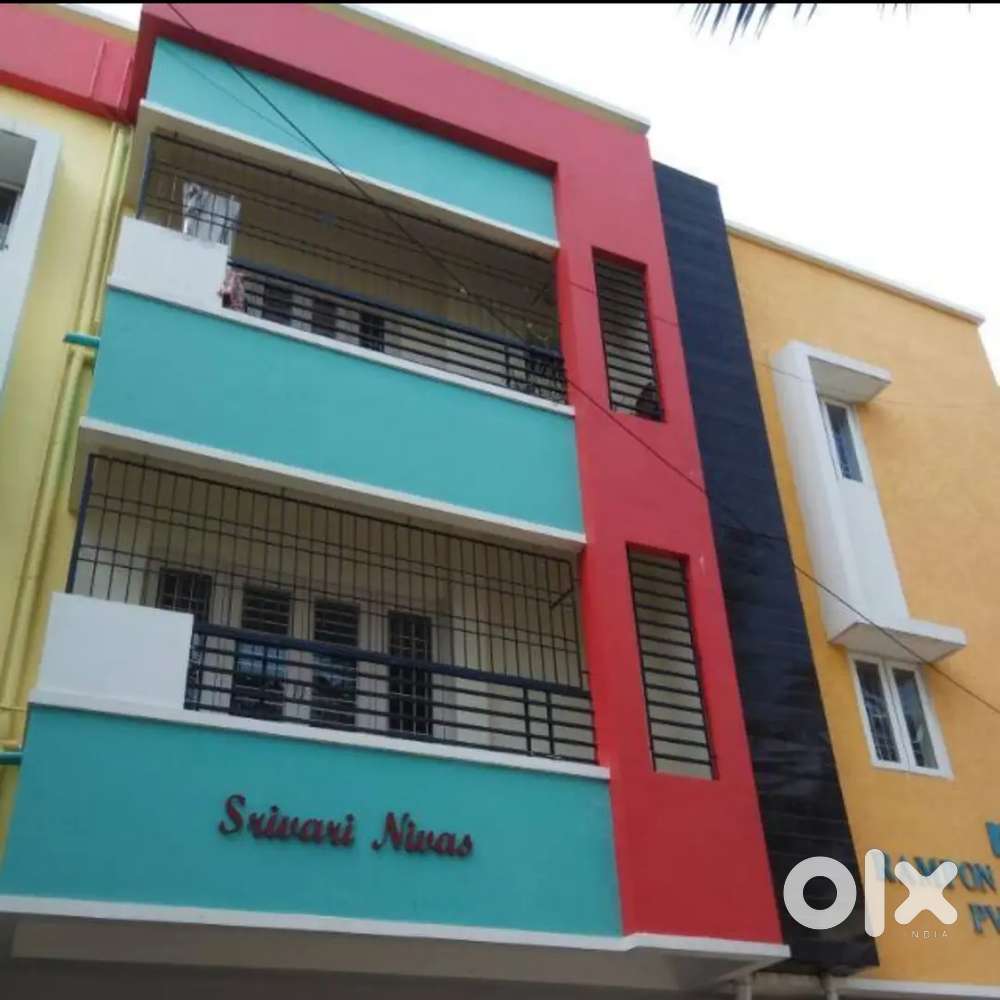 2BHK Flat Available for Lease at Prime Location.