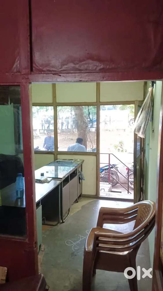 Office / shop space available for rent at NAD High road