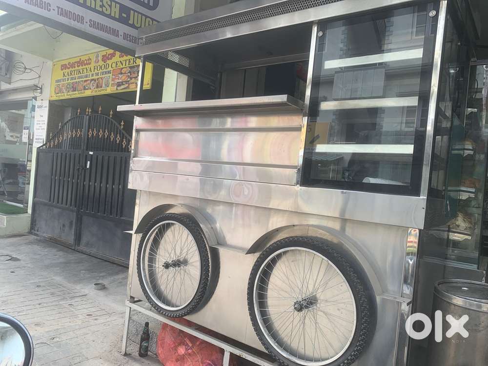 Tea counter and shawarma mecine and tabel and chair