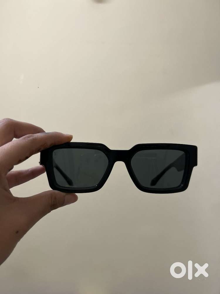 LV MATCH SUNGLASSES