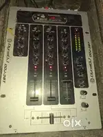 DJ MIXERS BOTH  SALE GOOD CONDITION
