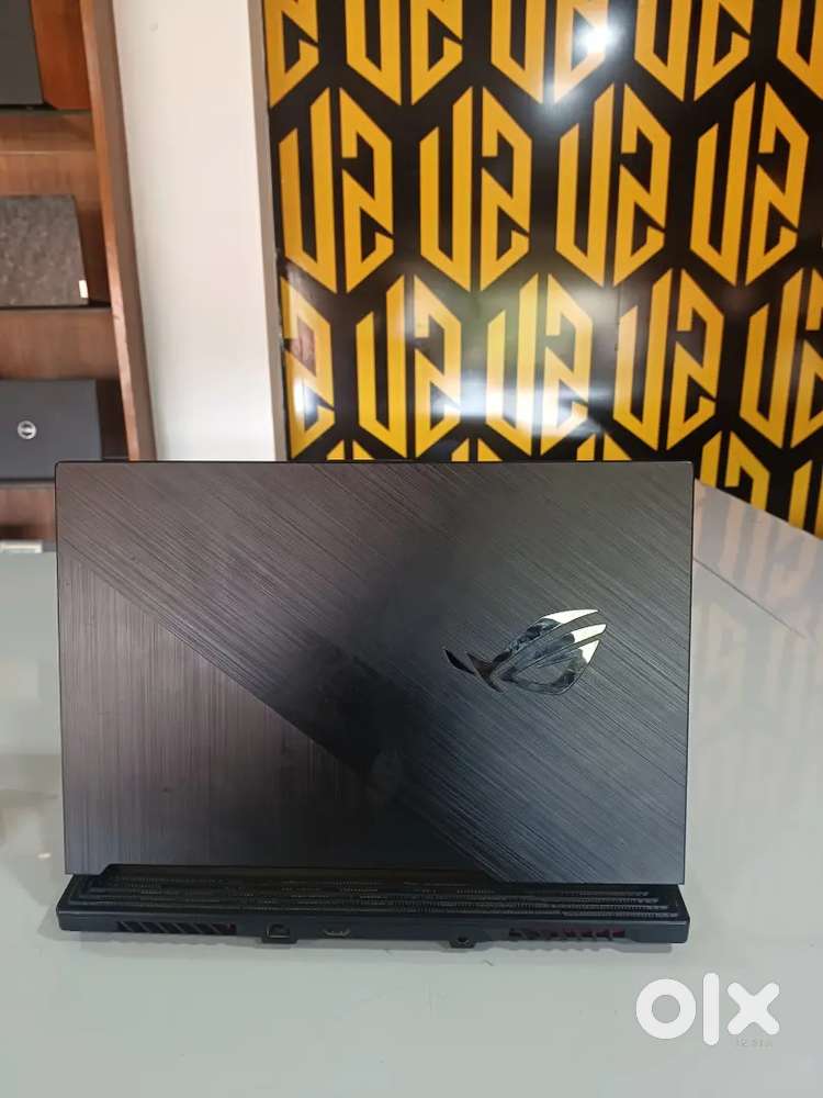 Asus ROG STRIX