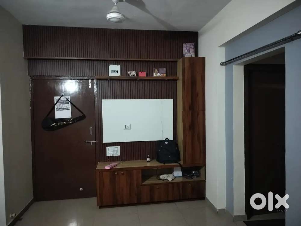 1BHK semi furnished Flat good condition