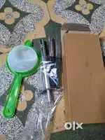 Ek Chaku Ek lighter Ek chai chhanni Ek Aalu chhilne ka Chaku