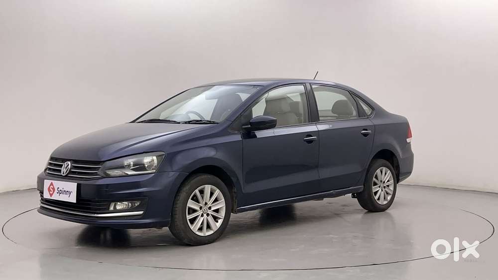 Volkswagen Vento 1.6 Highline, 2015, Petrol