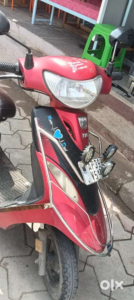 Good condition scooty
