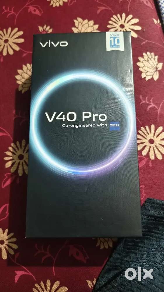 Vivo v40 pro 24/512gb urgent money bill box charger all available.