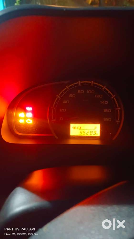 Good condition time to time service new battery 4 tyer new br