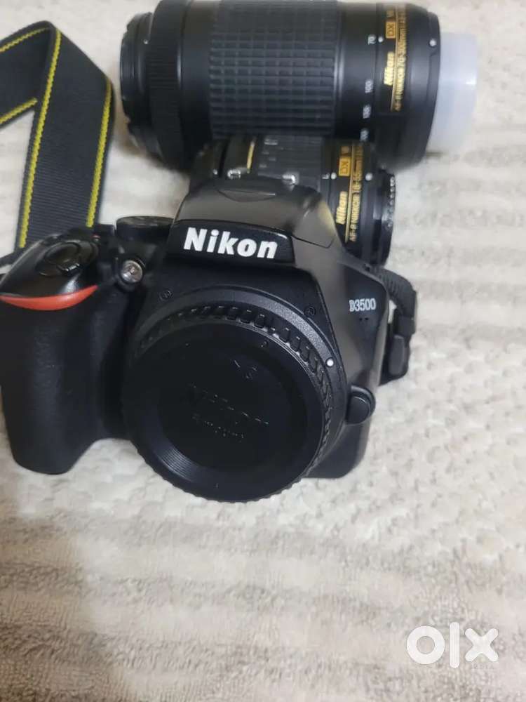 Nikon D3500