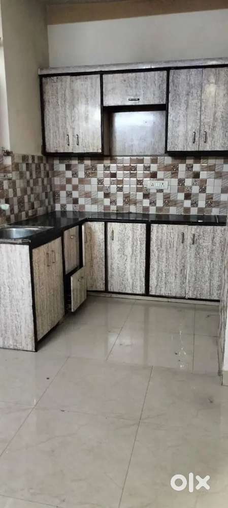 1bhk  semi furnished available for rent