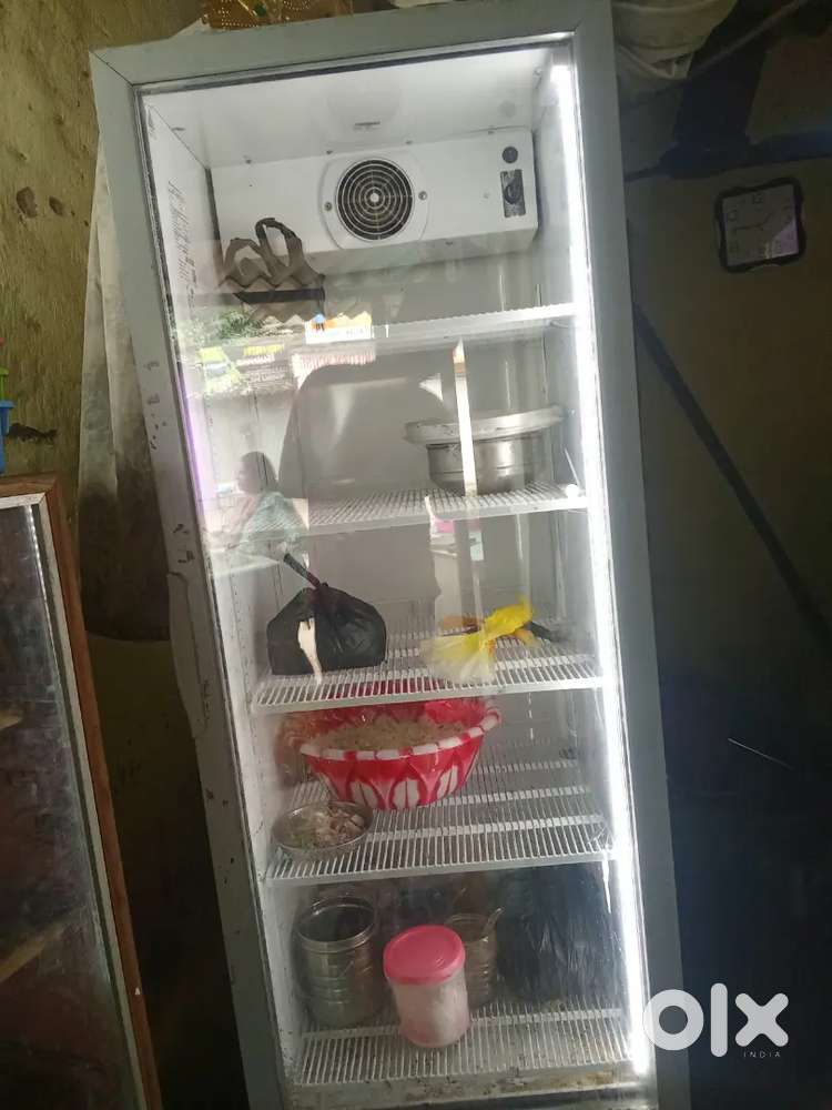 Cold drink Fridge @25,000