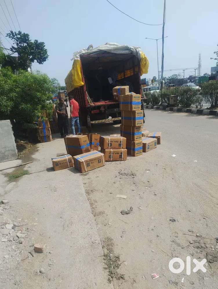 Ashoka leyland Trucks ke parts bante hai