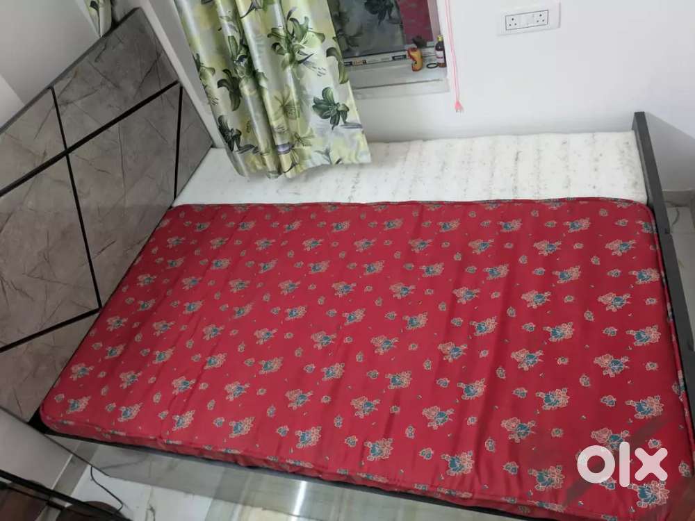 Bed mattress, Godi, Gadda (negotiable)