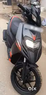 ApriliaSR150
