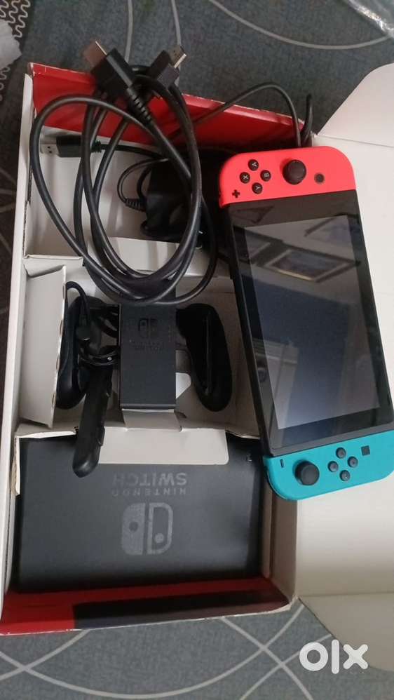 Nantindo Switch (With Mario Game Card)