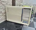 Lloyd AC window