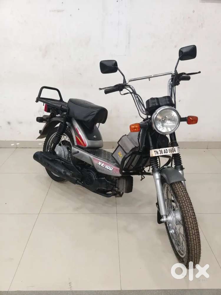 TVS XL 100 GREY COLOUR
