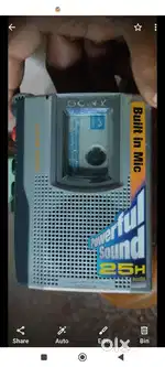 Sony walkman with speaker and recording