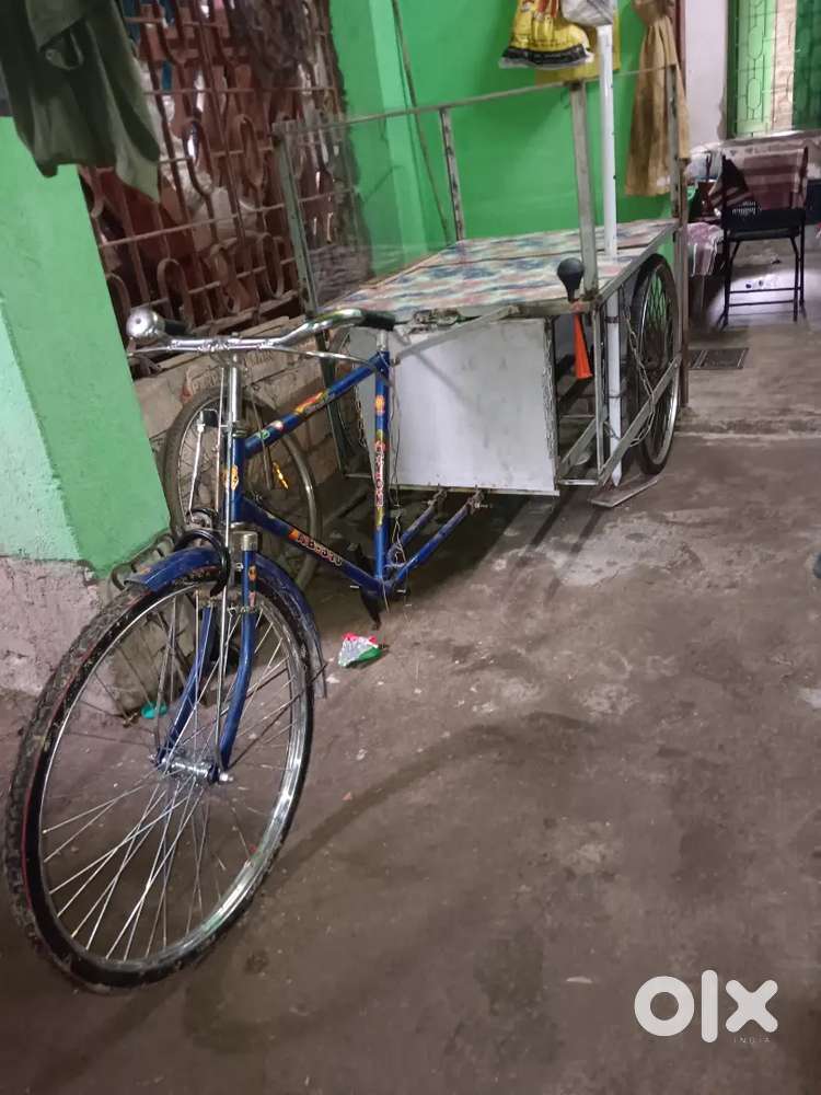Food cart van