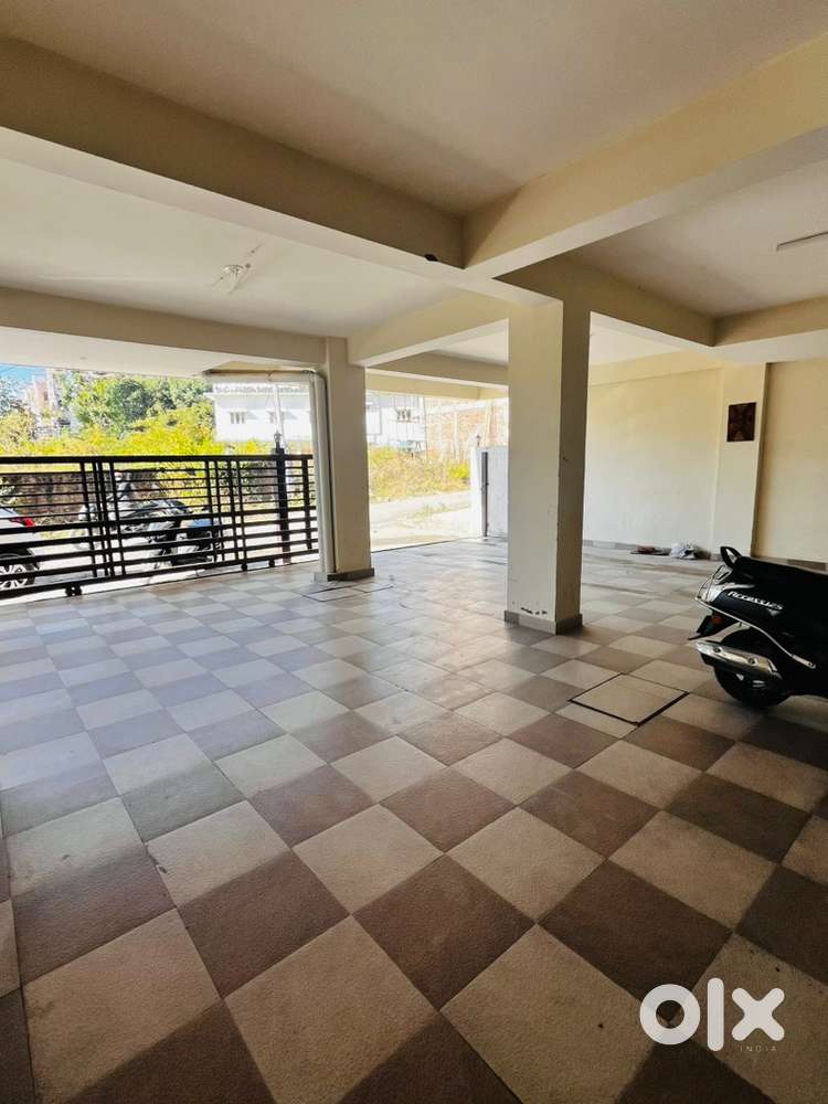 3bhk independent flat for rent with lift cupboard parking good society