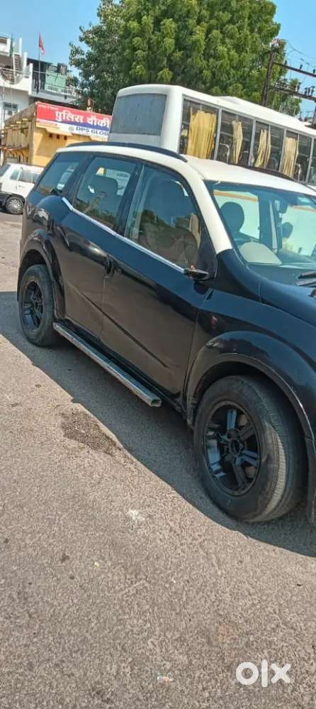 Mahindra XUV500 2012 Diesel 104440 Km Driven
