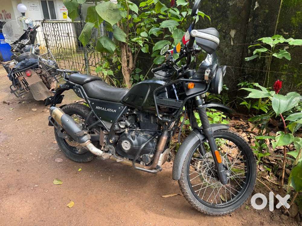 Himalayan 411 Black 2021 / Custom Touring Handle Bar and Night Lights