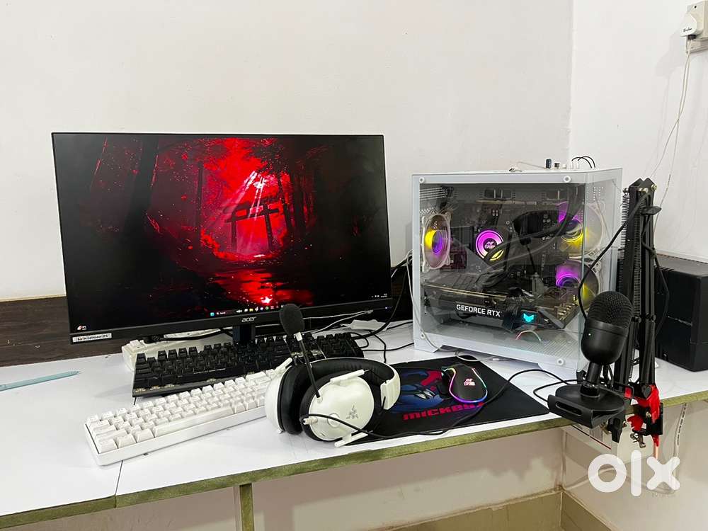 Ryzen 7 5700x and rtx 3070ti gaming pc