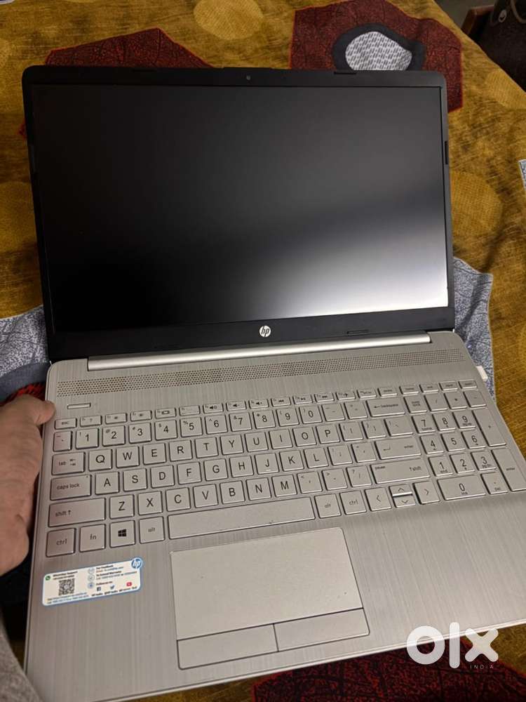 HP - LAPTOP