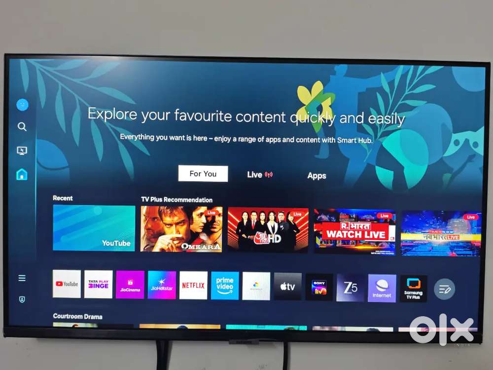 SAMSUNG M5 TV + Monitor