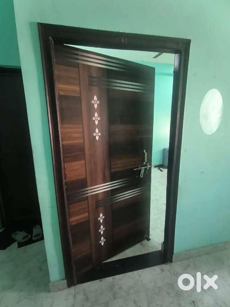 1 ROOM WITH BALCONY Near BBD