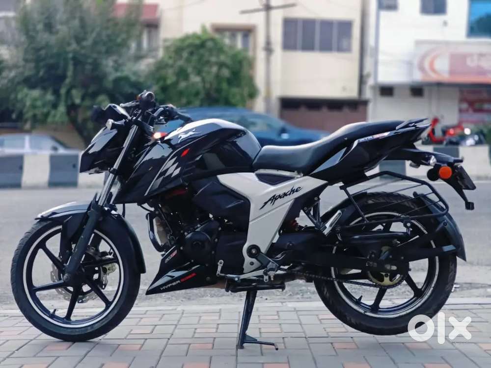 TVS Apache RTR 160 4V