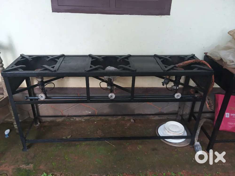 3 Burner Stove, Sink, Tawa