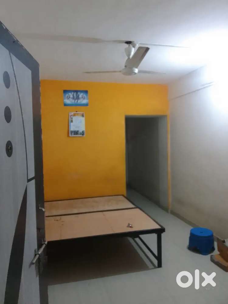 Flat for rent 1rk & PG Also available girl & boy