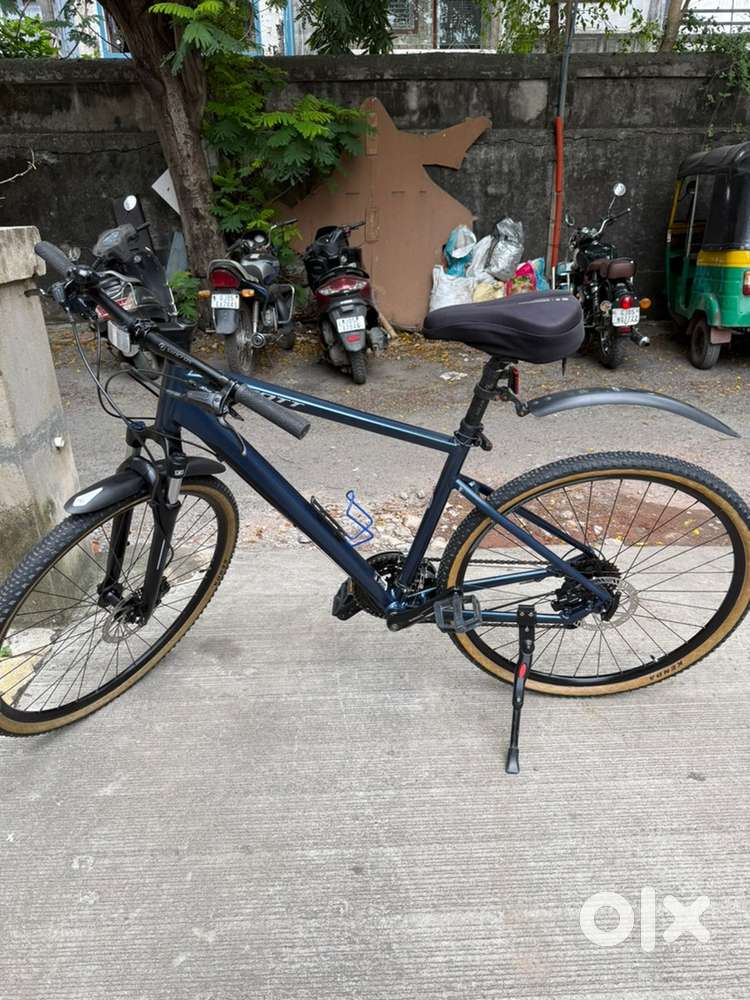 Scott Sub Cross 30 Hybrid Bike – Excellent Condition  November 2022