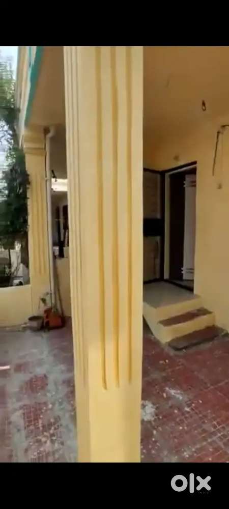 1 BHK Spacious House on rent in bhusawal
