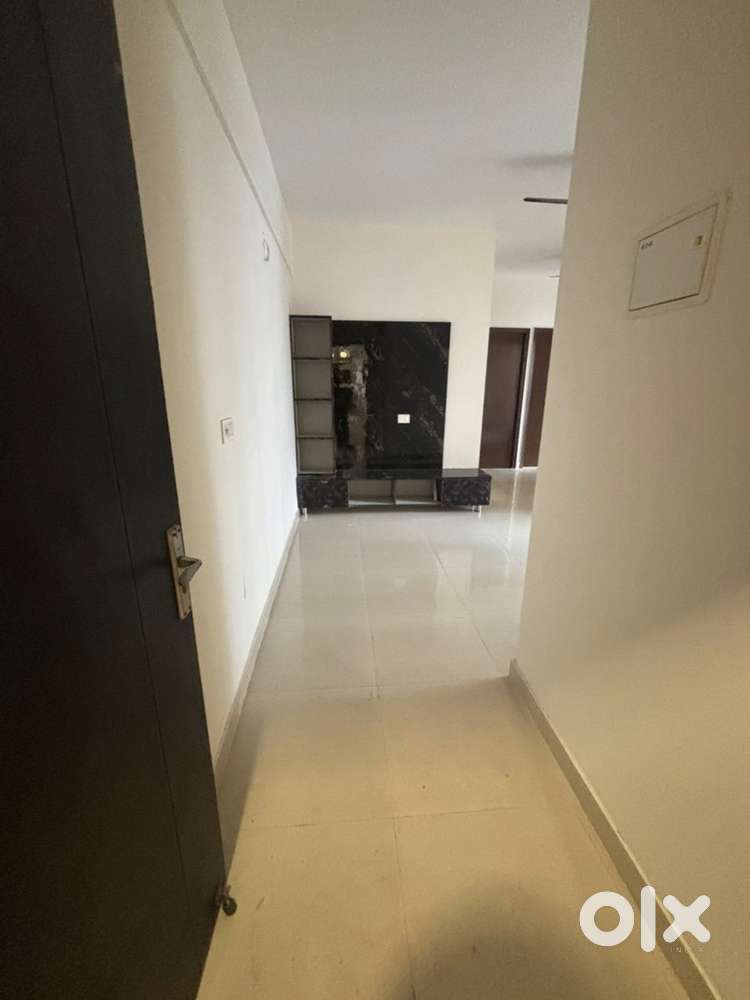 2 bhk semi furnished flat