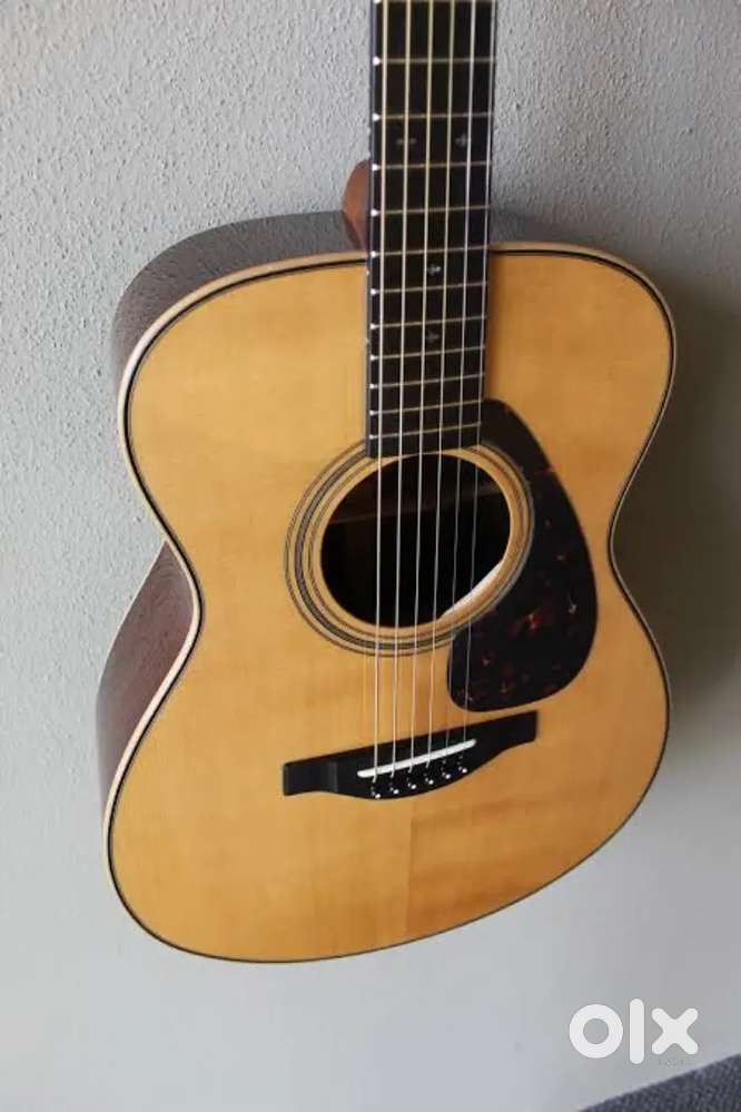 Up for sell Yamaha fs820