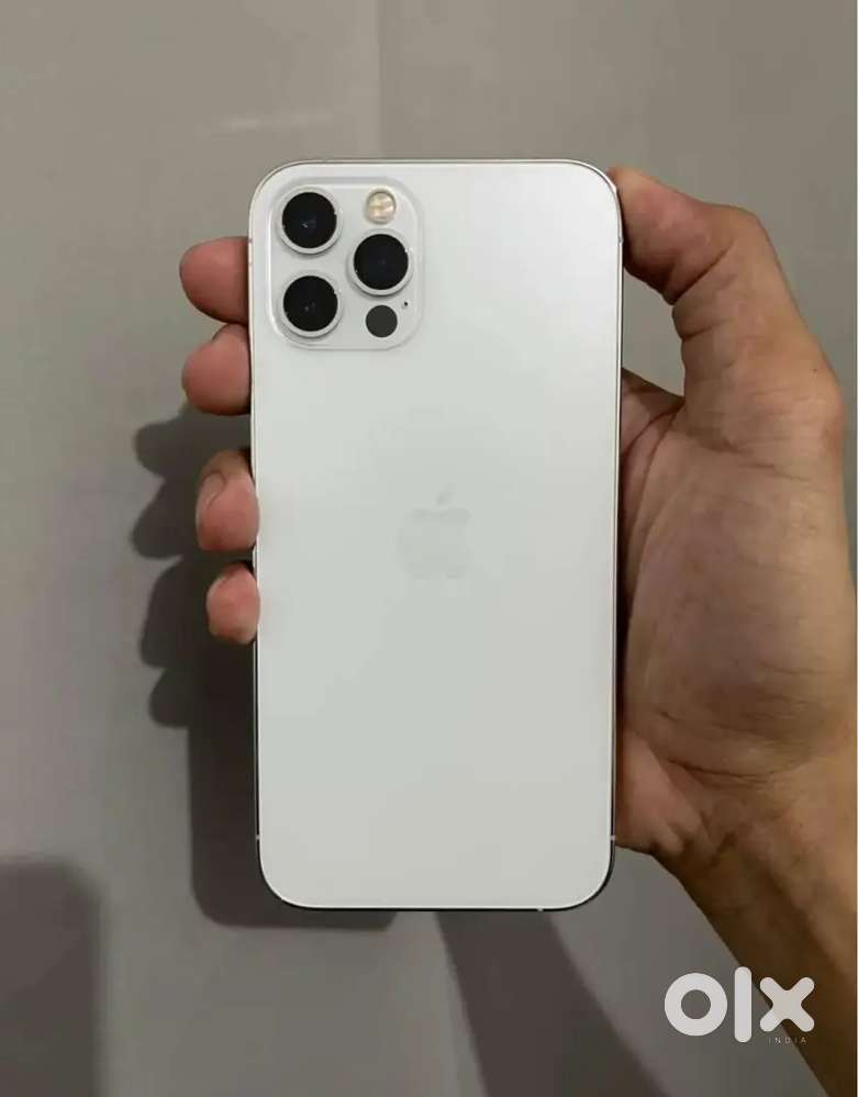 I want to sell my 5 months old iPhone 12 pro Max 256gb urgently.
