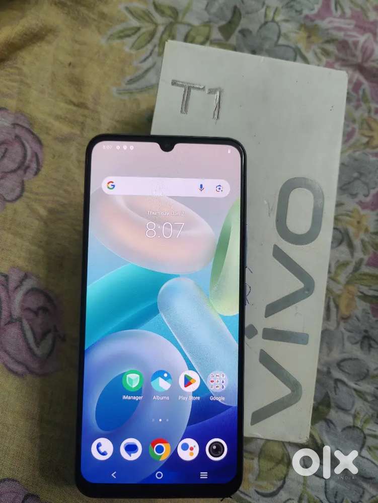 Vivo T1 44 WAT 128GB GOOD CONDITION