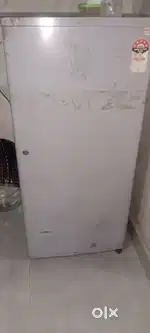 Single door fridge