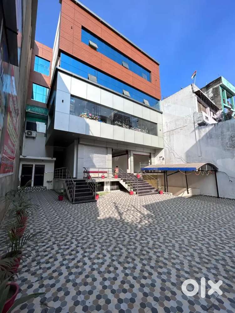 काली मंदिर, गोलघर में कांप्लेक्स में दुकान और फ्लोर किराए पर लेने हेतु