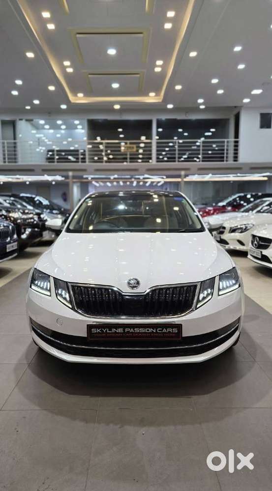 Skoda Octavia 1.8 TSI AT L K, 2018, Petrol