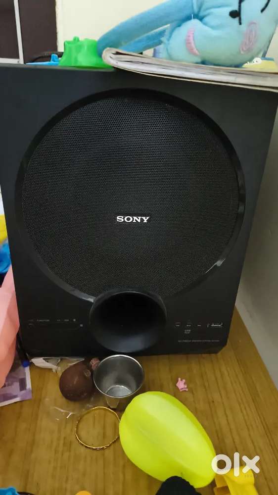 SONY D40 HOME THEATRE (5000/-)