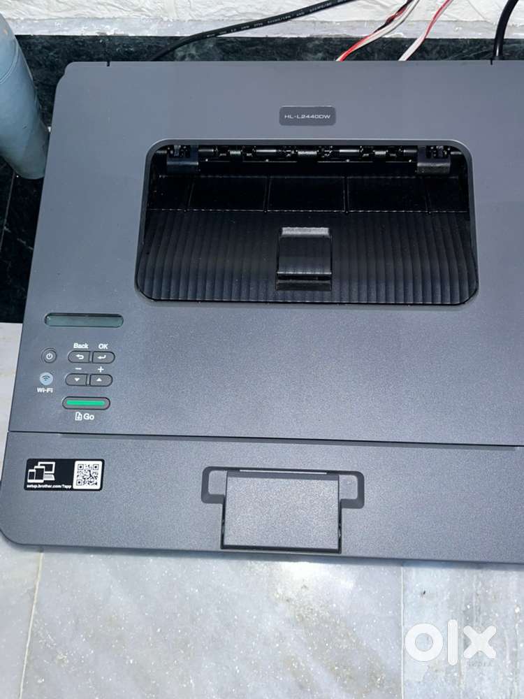 Brothers printer 2440dw wifi 15 days old with gst bill and box