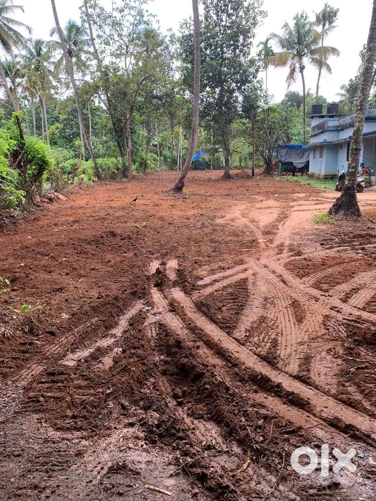 94 cent land with roads on 2 sides for sale