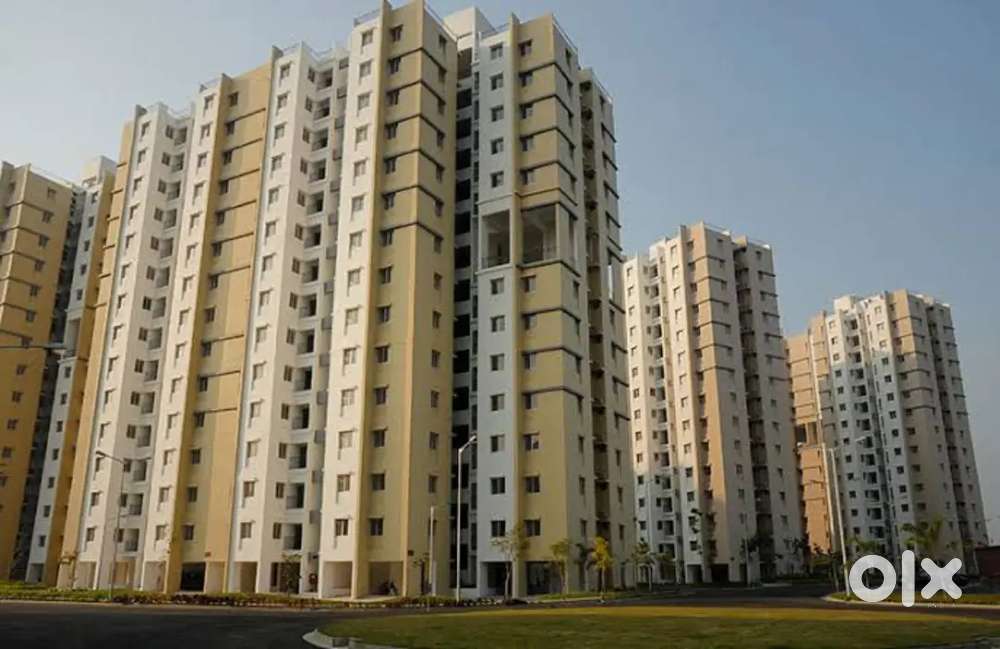 Soth Facing 2BHK Fully Furnished Flat in Shapoorji(4 Wheeler Parking)