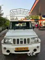 BOLERO MAXITRUCK PLUS